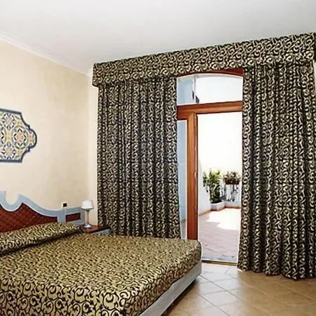 Residenza Del Golfo 4* פראייה א מארה