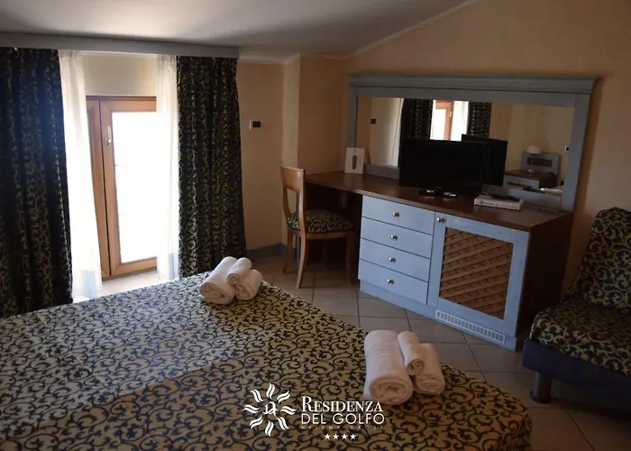 Residenza Del Golfo Hotel 4*