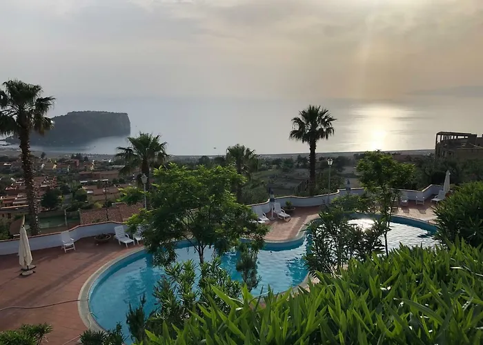 Residenza Del Golfo Hotel 4*